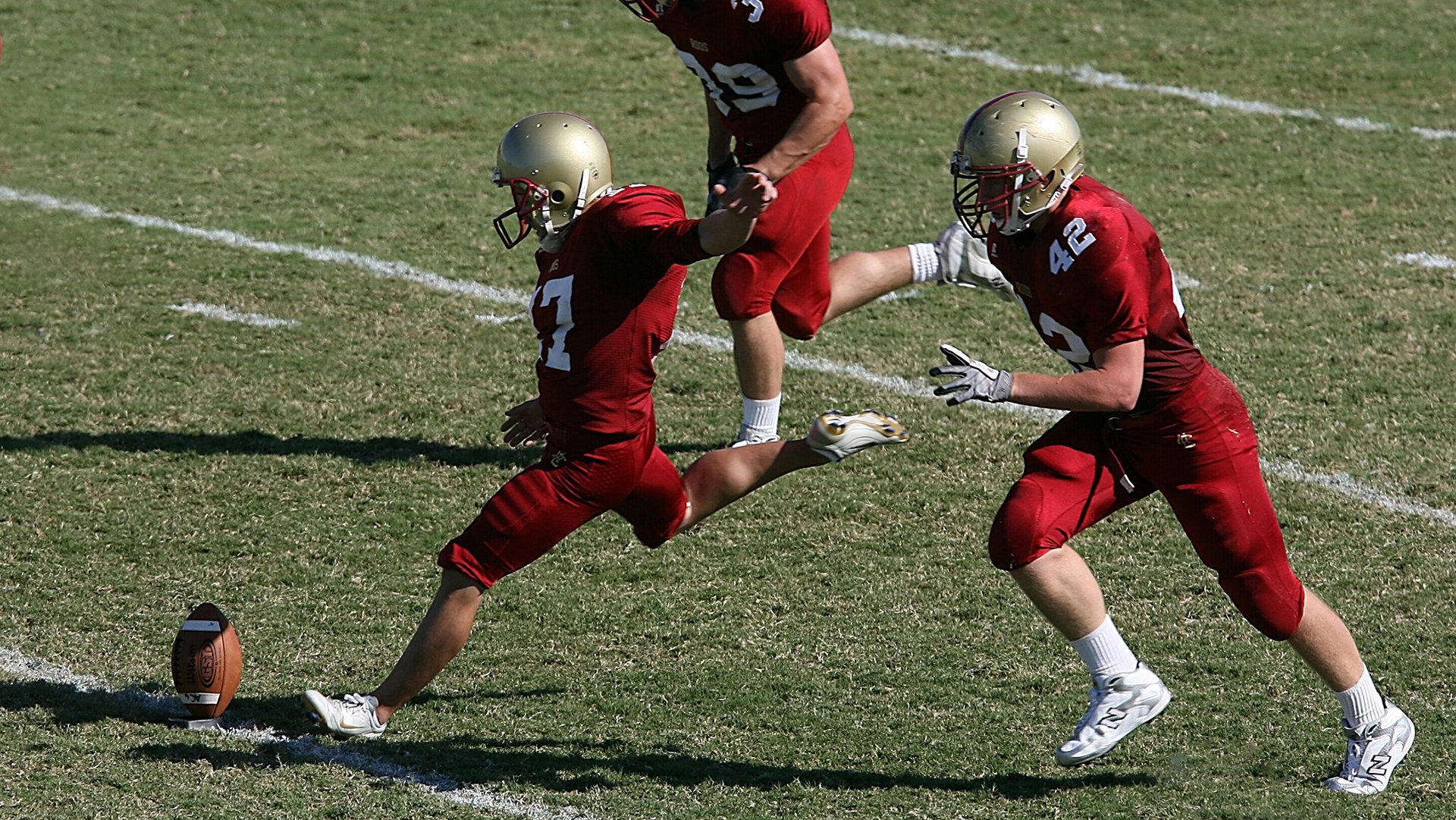 奥格斯堡1-1平科隆,双方门将表现神勇,奥格斯堡vs科隆比分预测